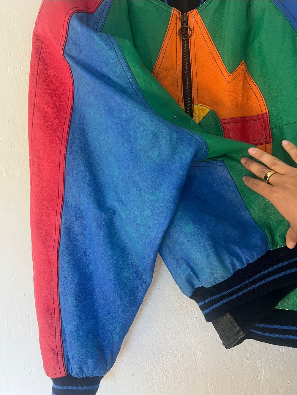 Colorblock Vintage Leather Bomber Jacket. Genuine Leather Shell - Picture 7 of 12